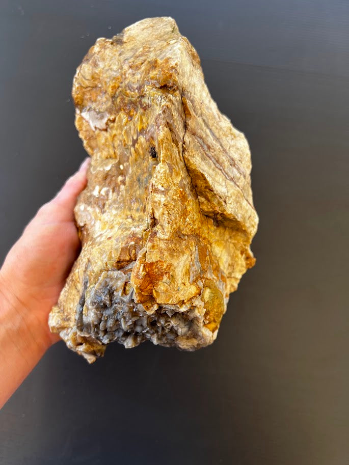 Crystal-Filled Agate Specimen – Southeast Queensland